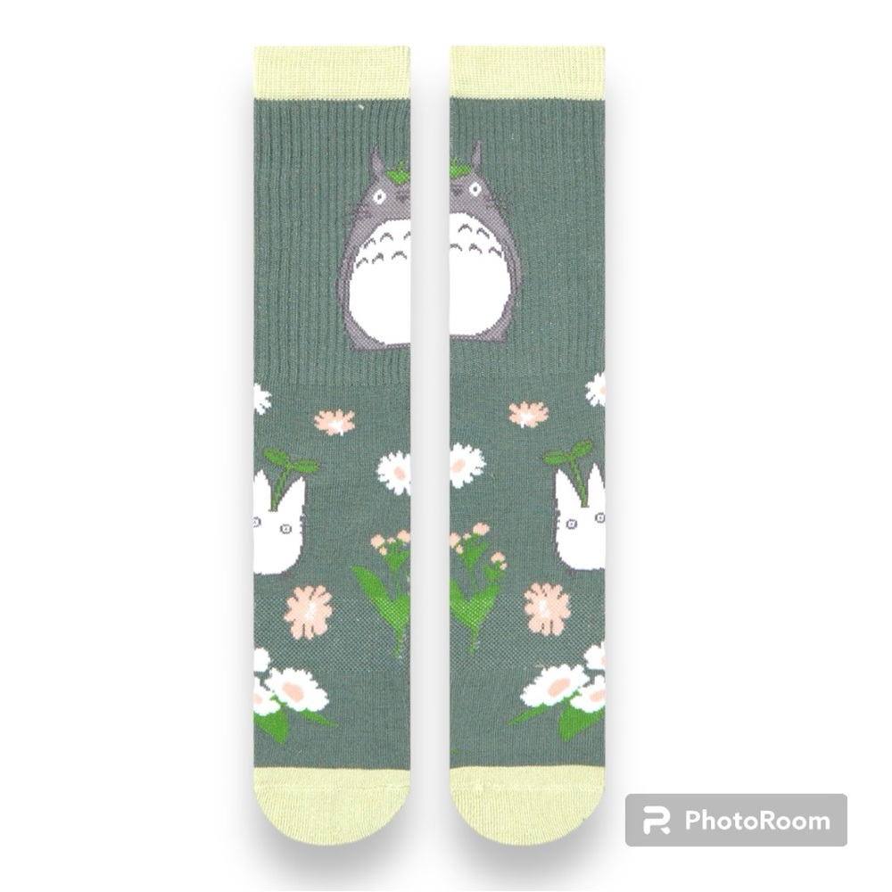 Studio Ghibli My Neighbor Totoro Floral Totoro Allover Print Crew Socks